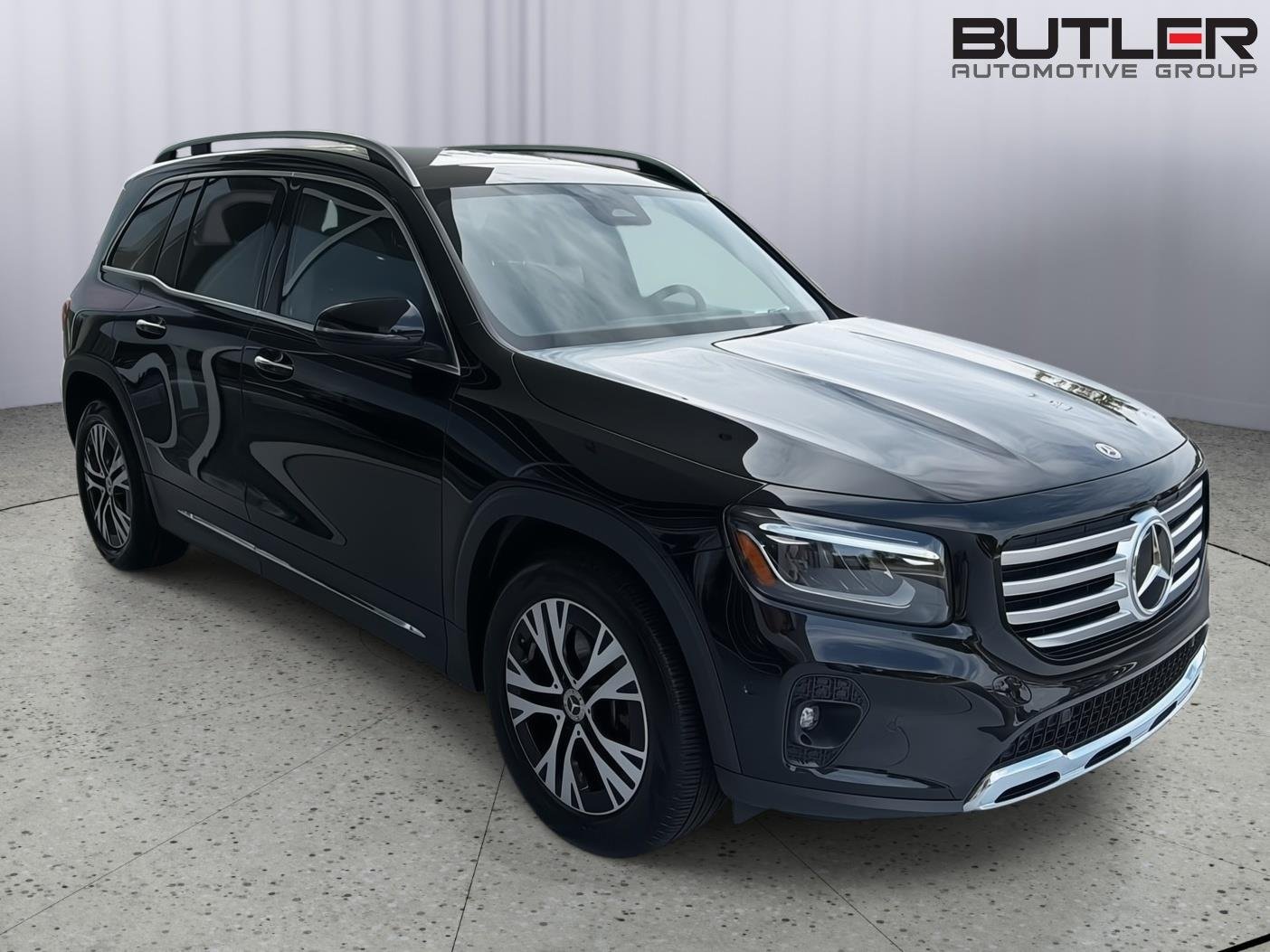 Used 2024 Night Black Mercedes-Benz GLB 250 image 8