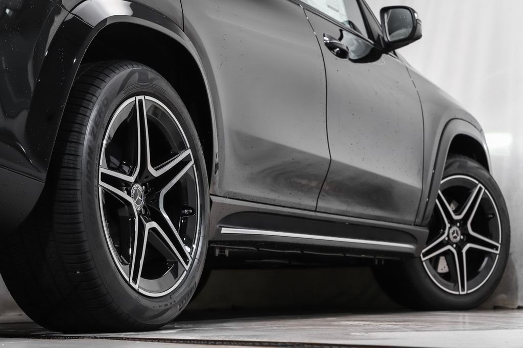 New 2026 Black Mercedes-Benz GLS 450 image 24
