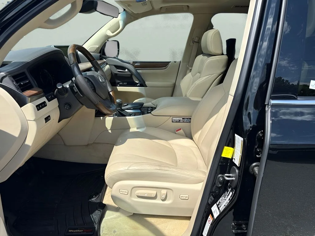 Used 2017 Black Lexus 570 image 9