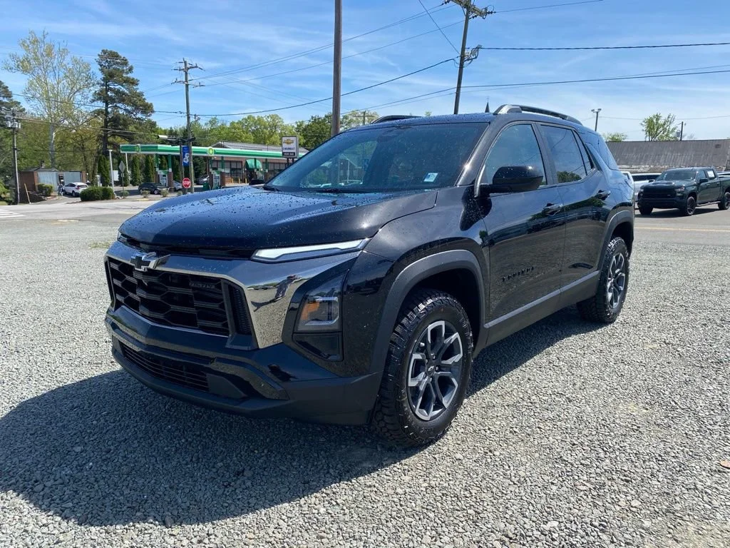 New 2026 Mosaic Black Metallic Chevrolet ACTIV image 7