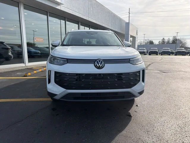 New 2026 Pure White Volkswagen 2.0T SE image 11