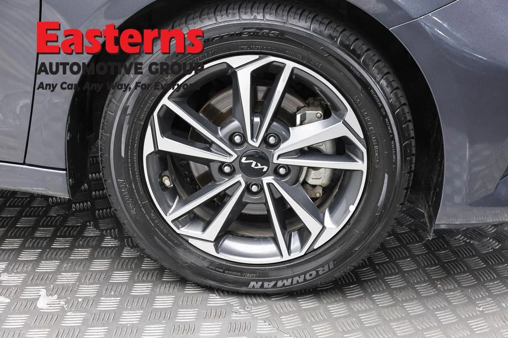 Used 2024 Gray Kia LXS image 30