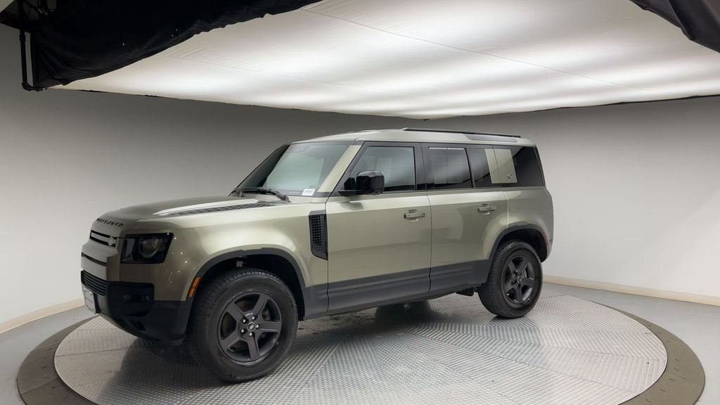 Certified Used 2023 Pangea Green Metallic Land Rover S image 6