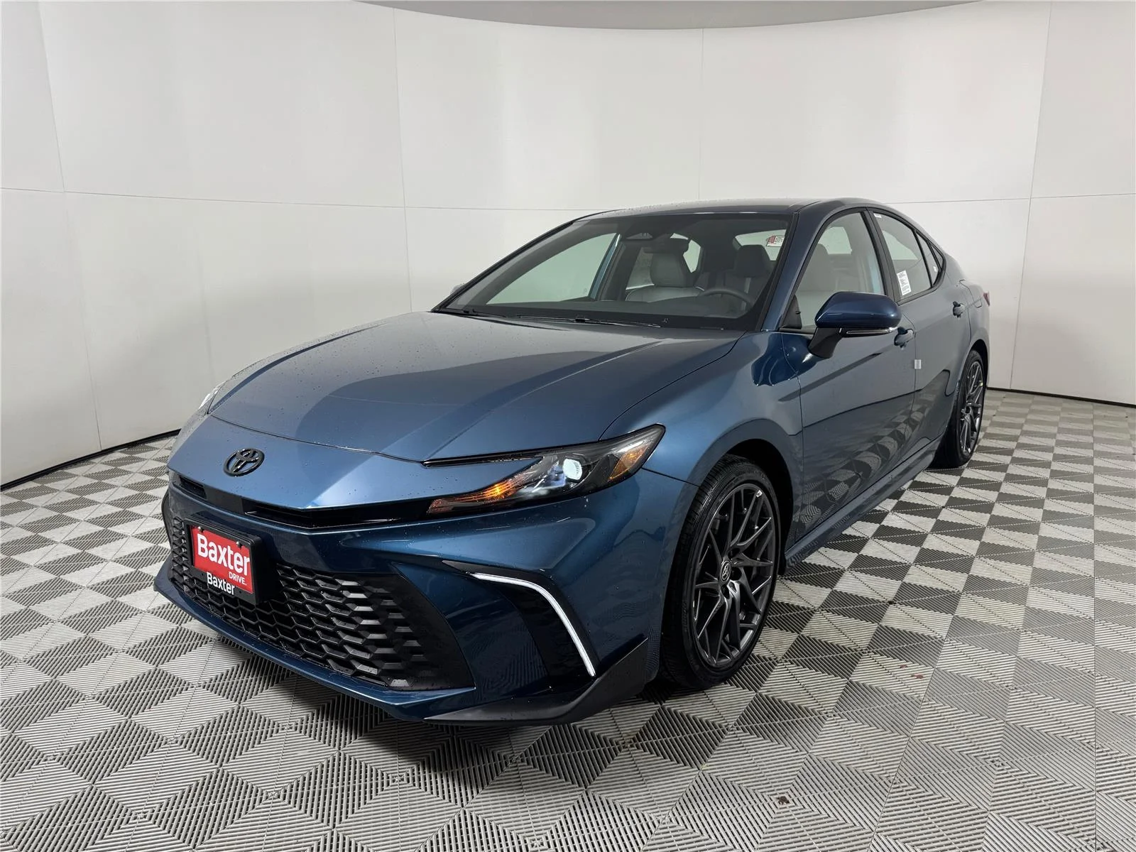 New 2026 Ocean Gem Toyota SE image 13