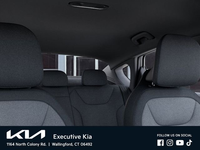 New 2026 Snow White Pearl Kia LXS image 27