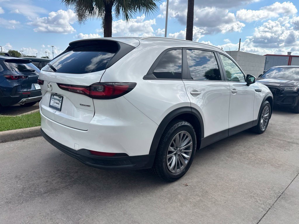 Used 2024 Rhodium White Premium Mazda 3.3 Turbo Select image 5