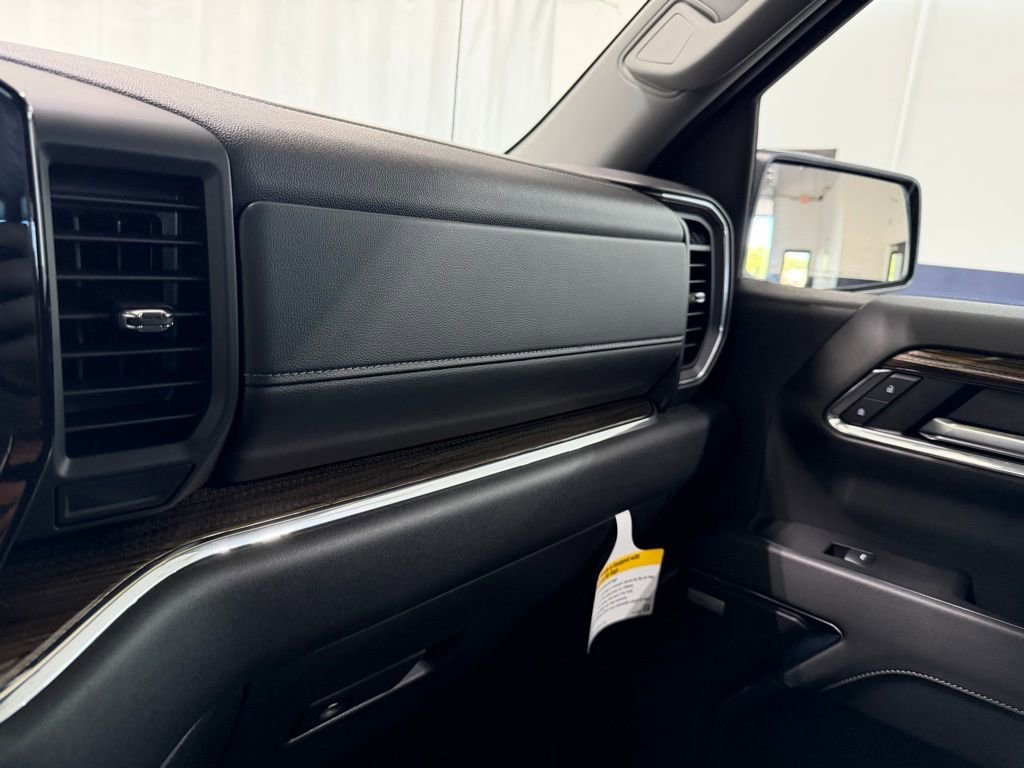2024 Chevrolet Silverado 1500 RST - Photo 25