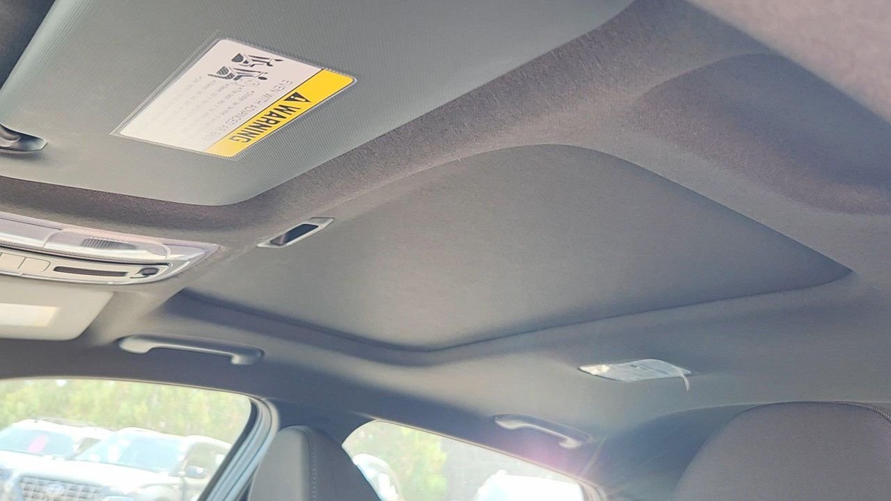 New 2026 Amazon Gray Hyundai SEL Sport Premium image 9
