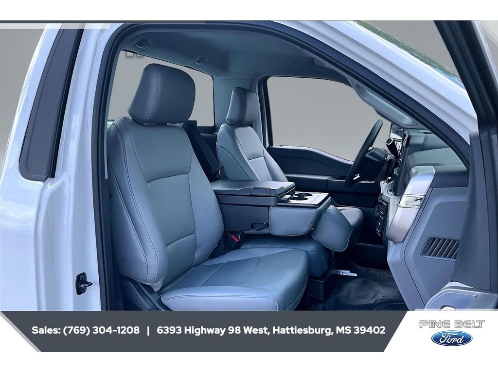 2025 Ford F-250 Super Duty XL - Photo 6