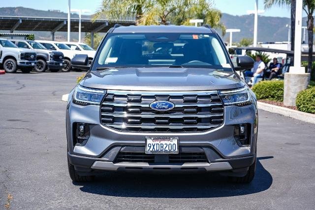 Used 2026 Gray Metallic Ford  image 2