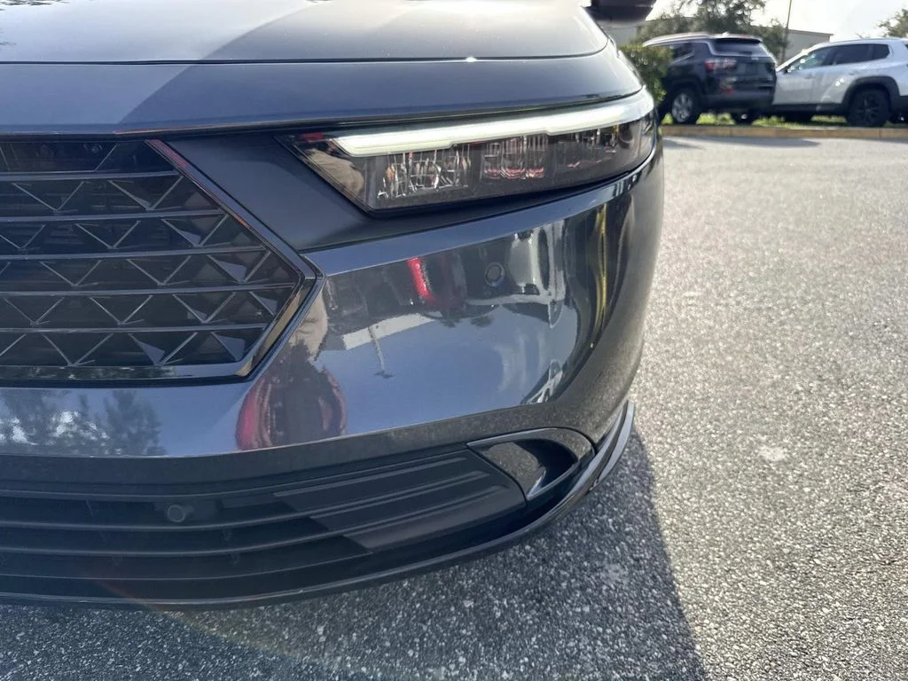 Used 2023 Gray Honda EX-L image 9