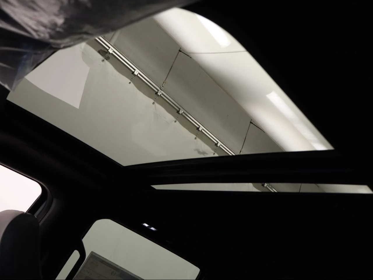 New 2026 Star White Metallic Tri-Coat Ford Lariat® image 19