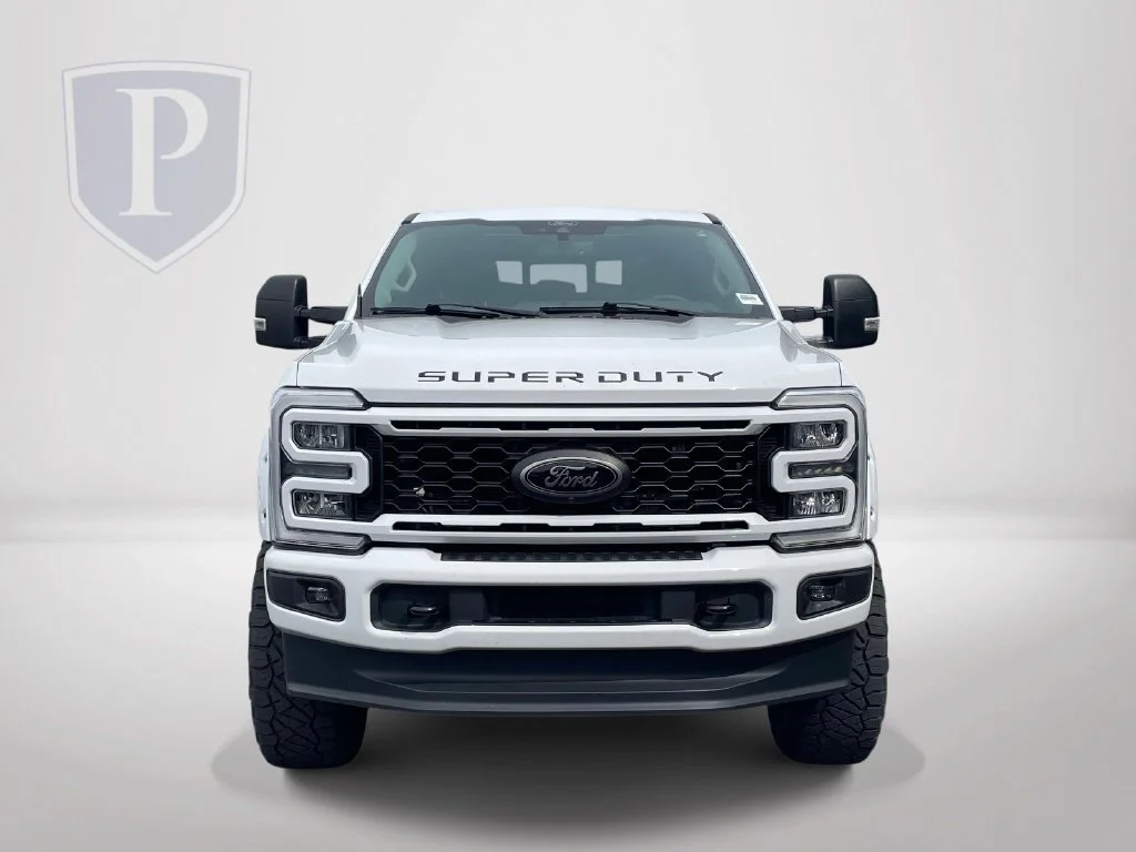 Used 2024 White Ford XLT image 3