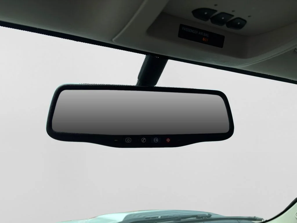 Used 2011 White Chevrolet LTZ image 31
