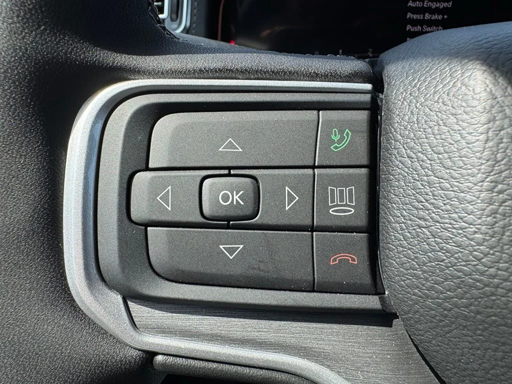New 2026 High Gloss Black Exterior Paint Jeep Limited Reserve image 24
