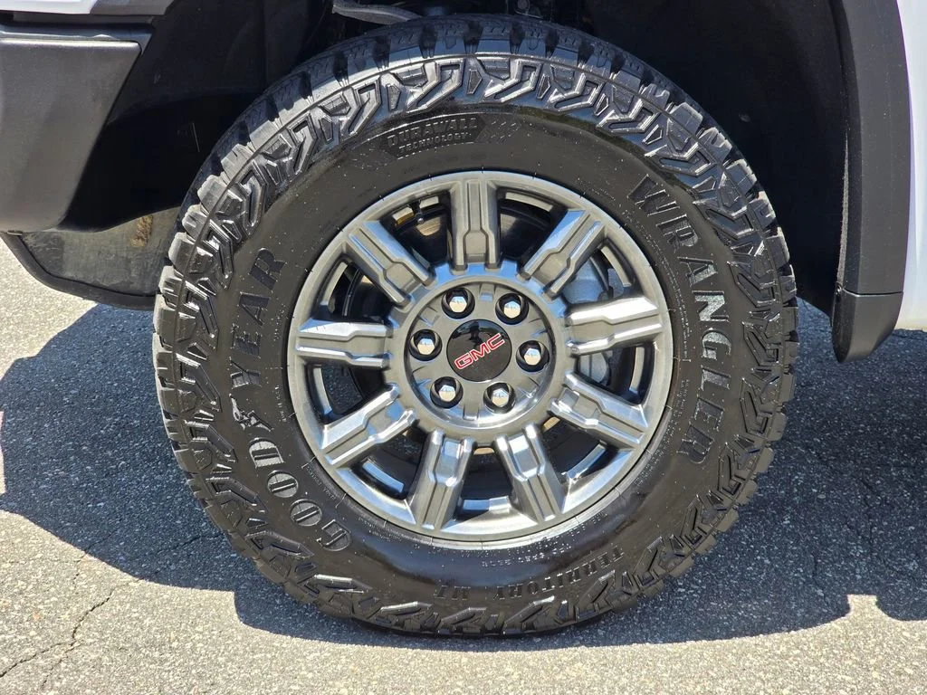 2025 GMC Sierra 1500 AT4X - Photo 34