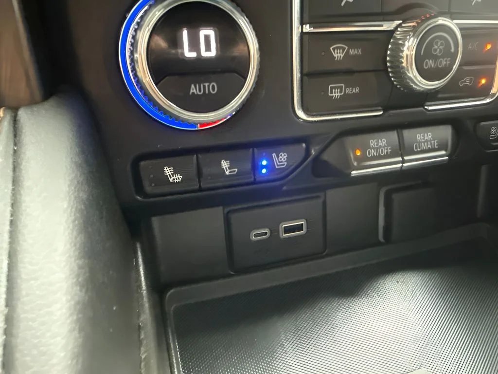 Used 2024 White GMC AT4 image 13