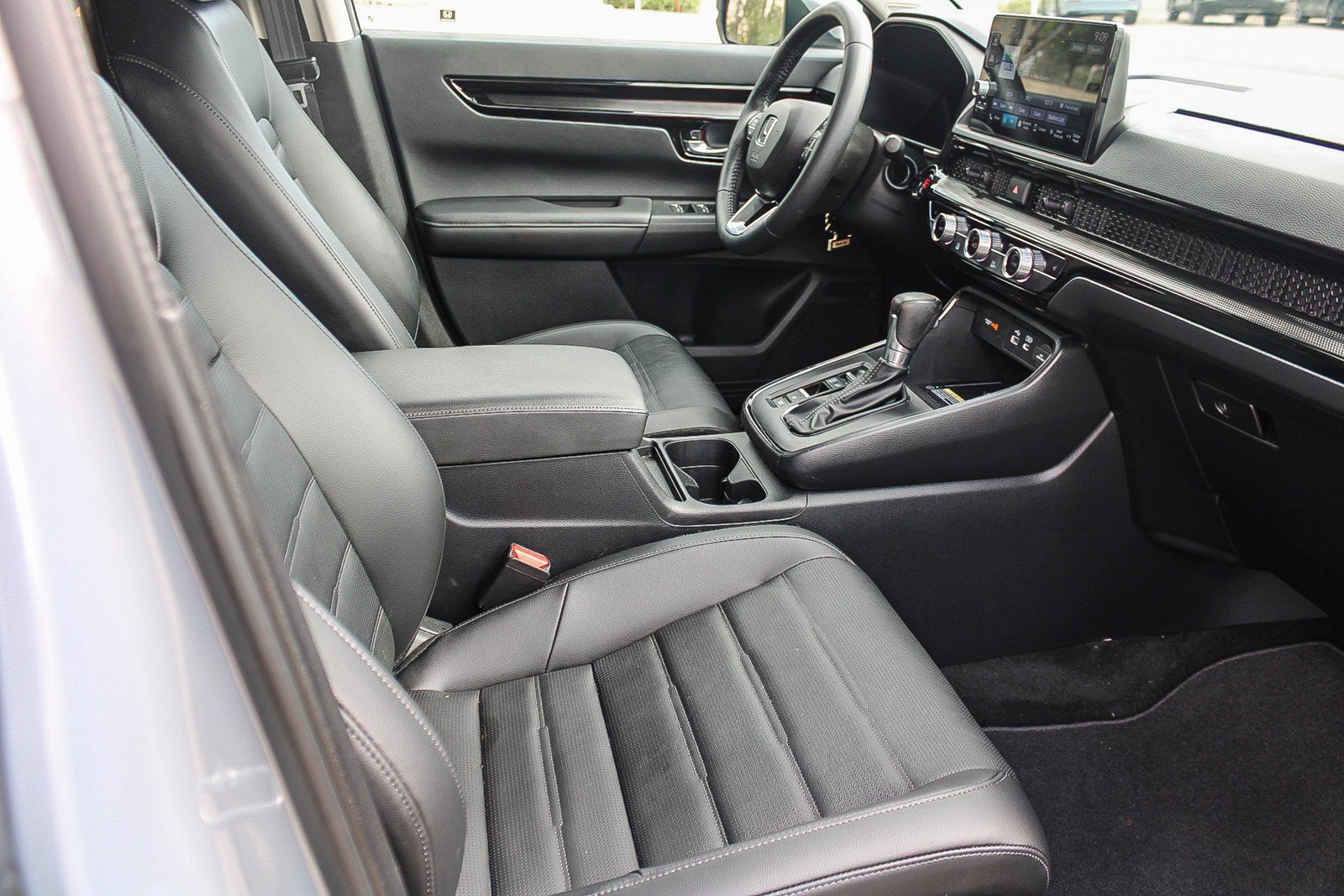 Certified Used 2025 Urban Gray Pearl Honda EX-L image 17