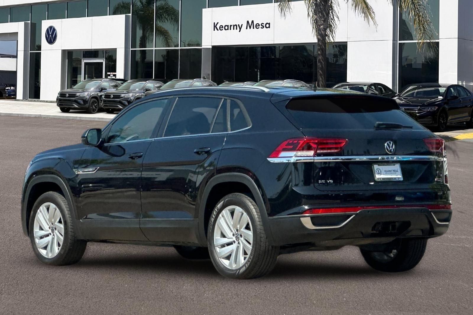 2022 Volkswagen Atlas Cross Sport SE w/Tech - Photo 6