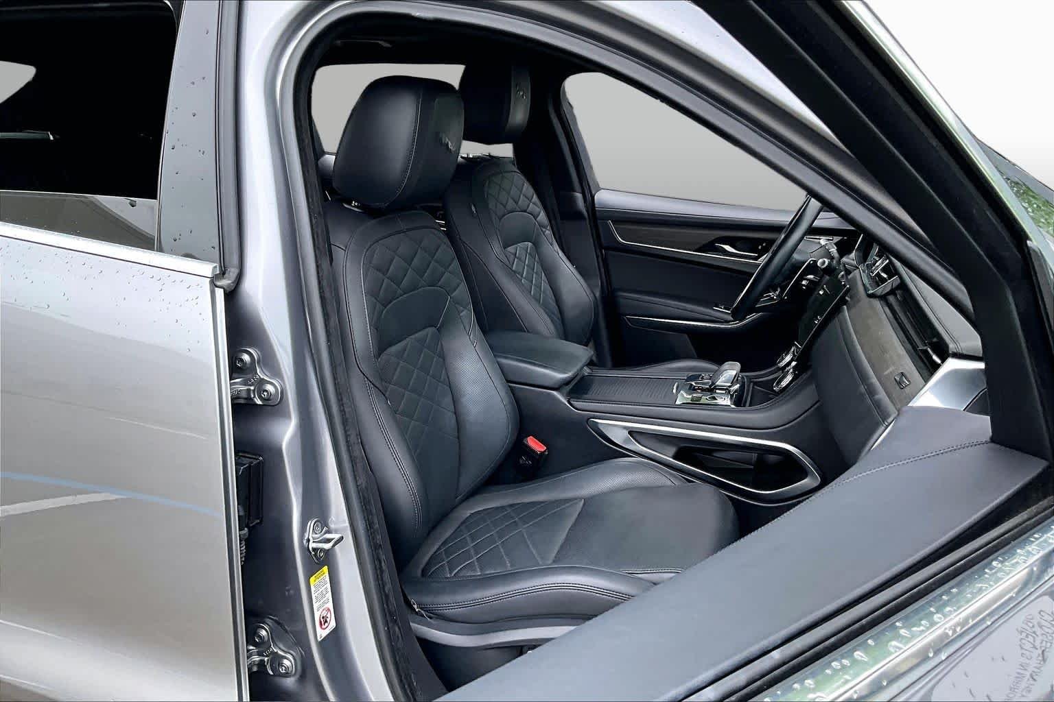 Used 2021 Eiger Grey Jaguar S image 8