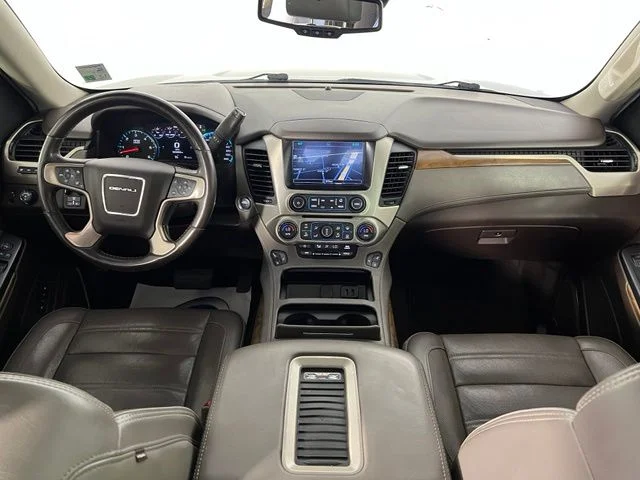 Used 2020 Gray GMC Denali image 41