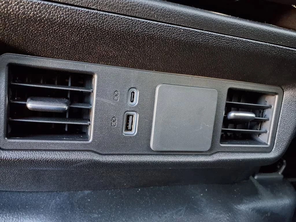 2026 GMC Sierra 3500HD Pro - Photo 17