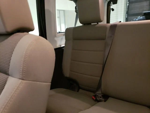 2007 Jeep Wrangler Unlimited Sahara - Photo 12