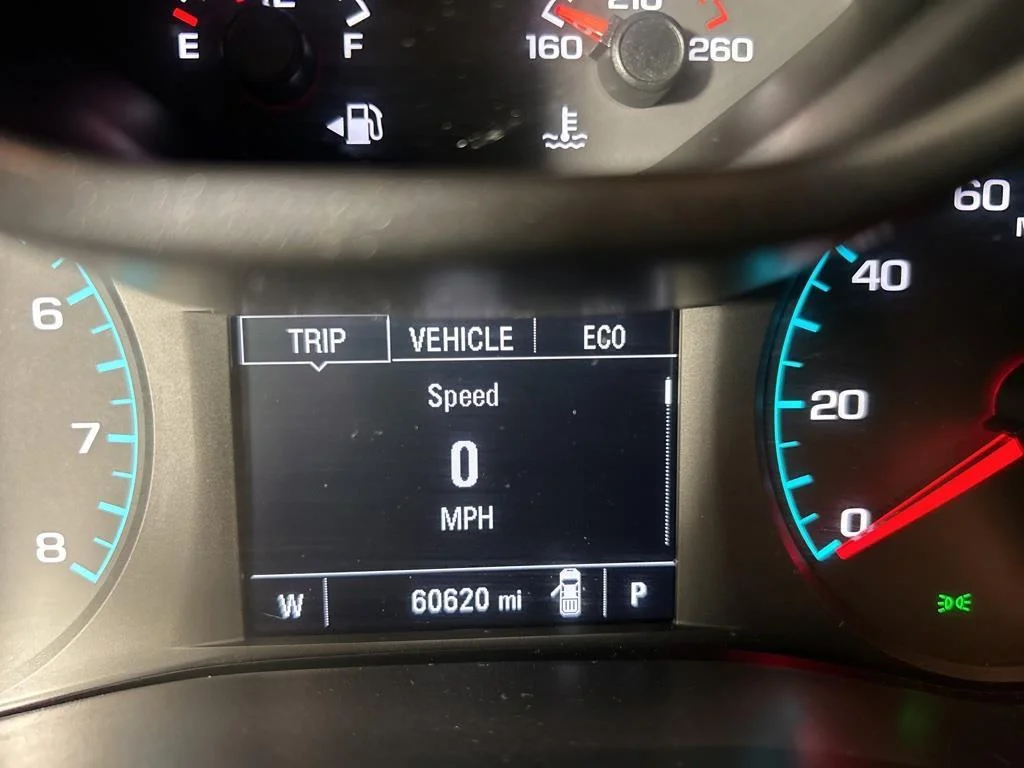Used 2021 Blue Metallic GMC Elevation image 17