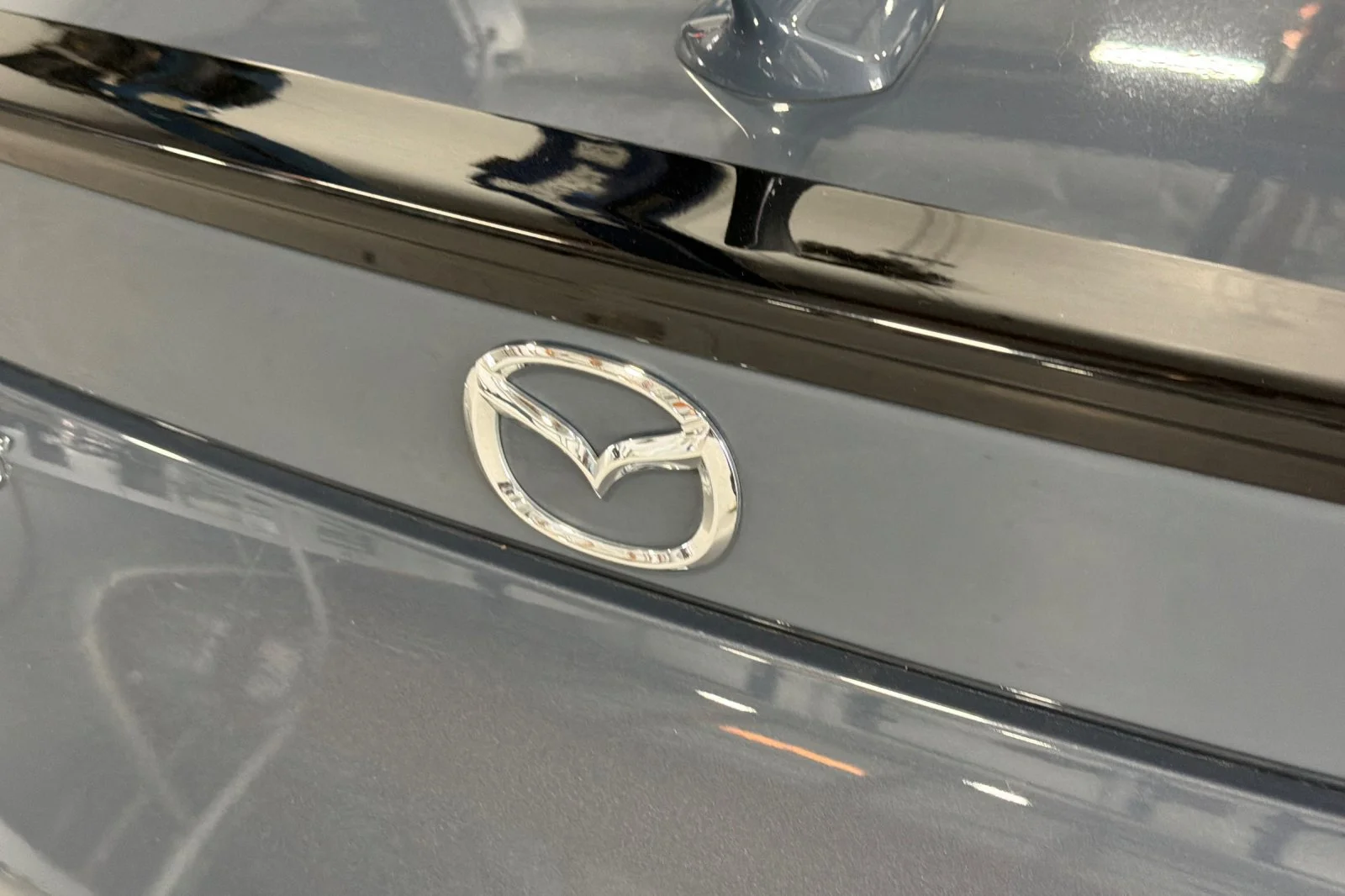 Used 2020 Gray Mazda Club image 7