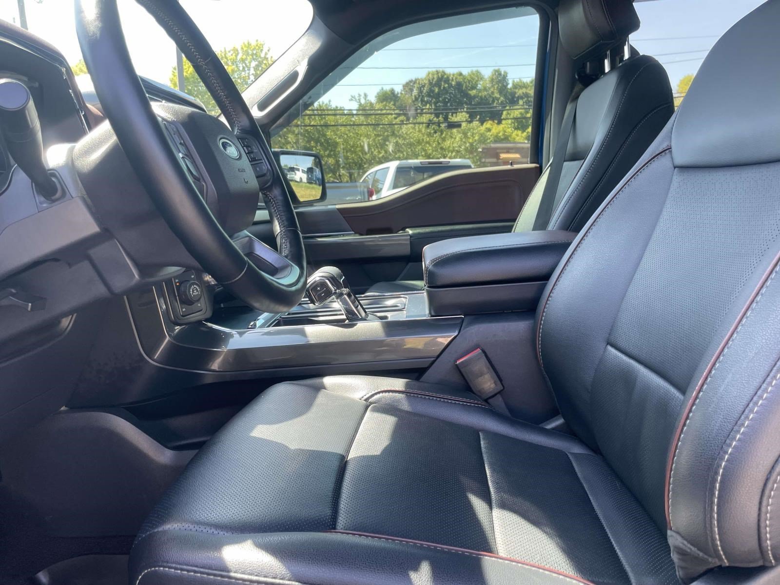 Used 2022 Blue Ford LARIAT image 15