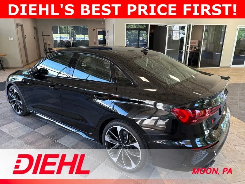 Used 2024  Audi 2.0T Prestige image 9