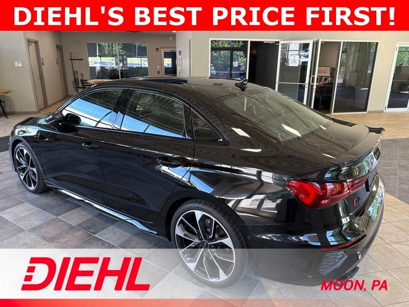 Used 2024  Audi 2.0T Prestige image 9