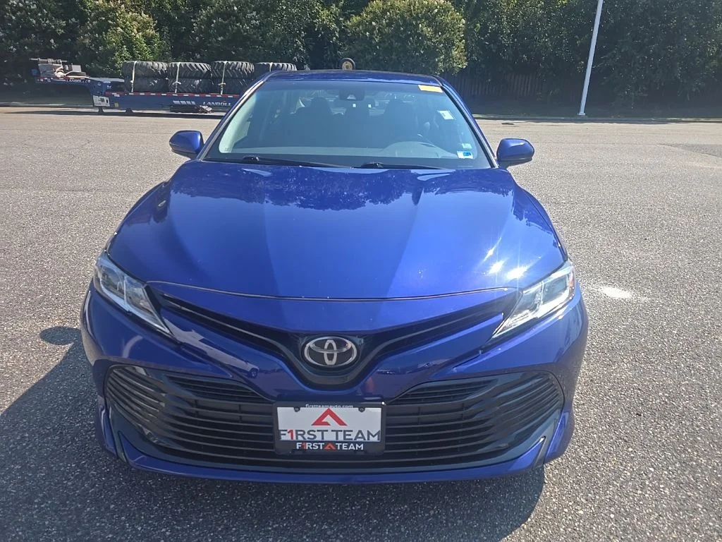 Used 2018 Blue Toyota LE image 2