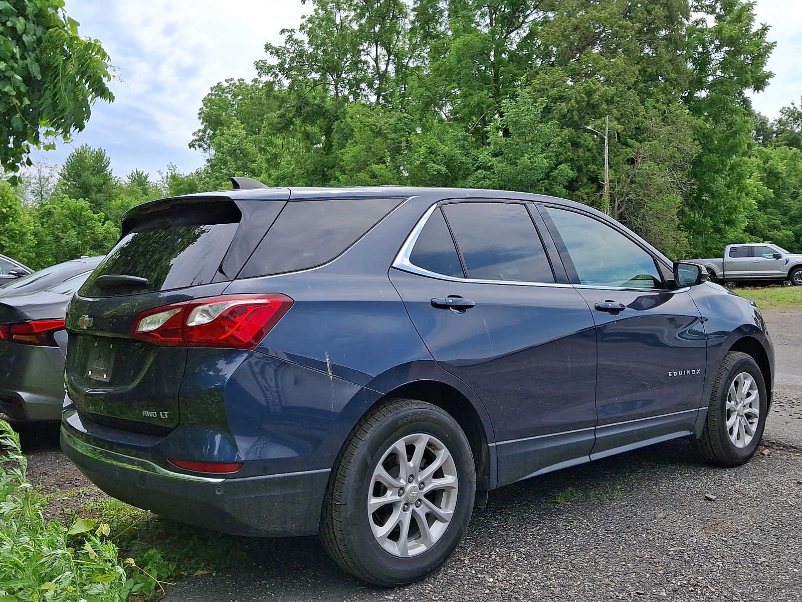 Used 2018 Storm Blue Metallic Chevrolet LT image 3