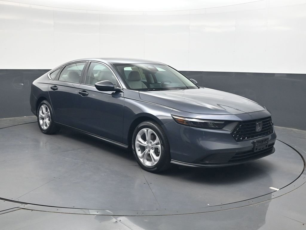 Used 2024  Honda LX image 6