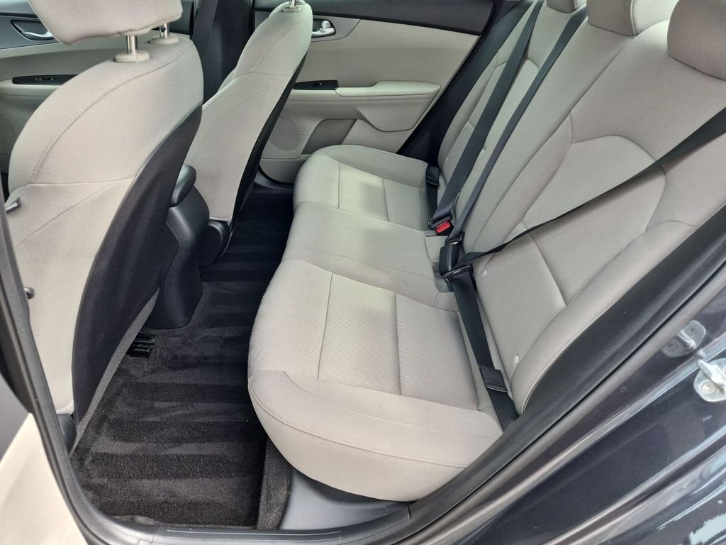 Used 2019 Gray Kia LXS image 22