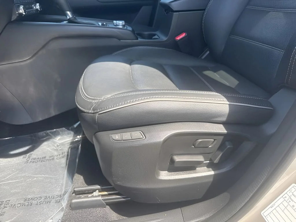 Used 2025 Silver Mazda 2.5 S Preferred Package image 10