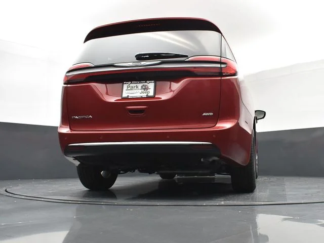 2026 Chrysler Pacifica Select - Photo 20