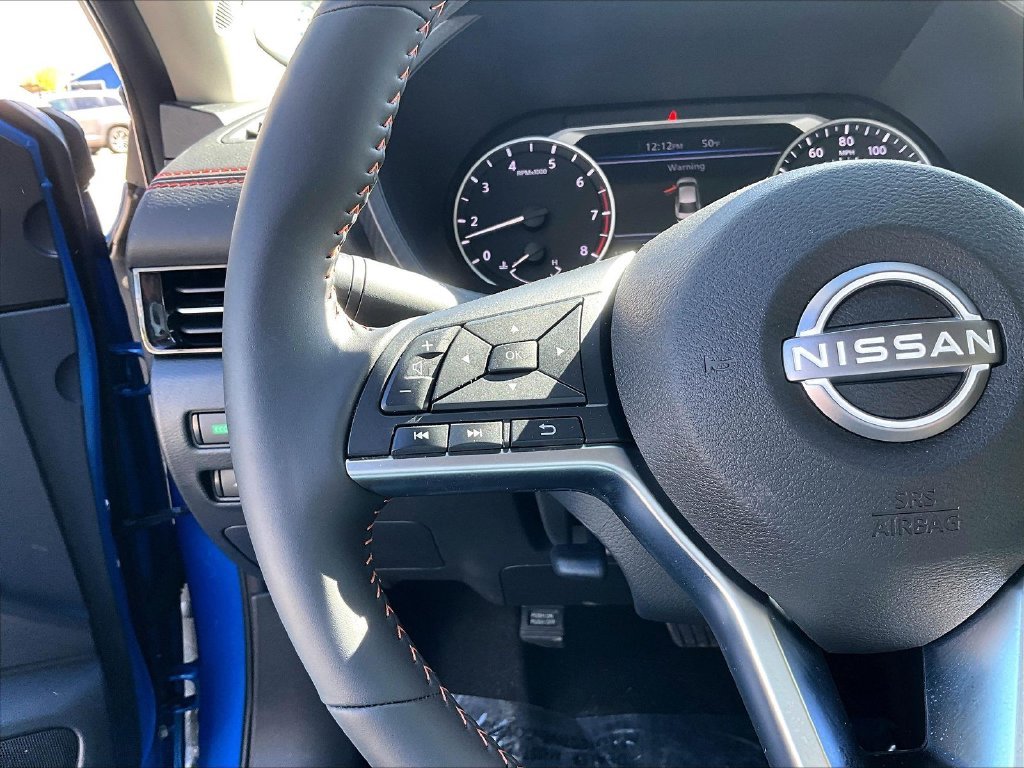 Used 2025 Electric Blue Metallic/Super Black Nissan SR image 23