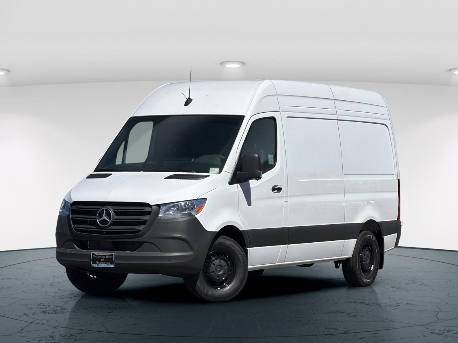New 2026 Arctic White Mercedes-Benz 2500 High Roof SO Diesel 144 WB Ranger Shelving image 2