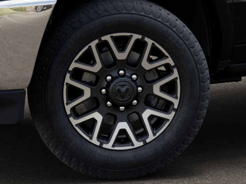 New 2025 Diamond Black Crystal Pearl-Coat Exterior Paint RAM Limited image 41