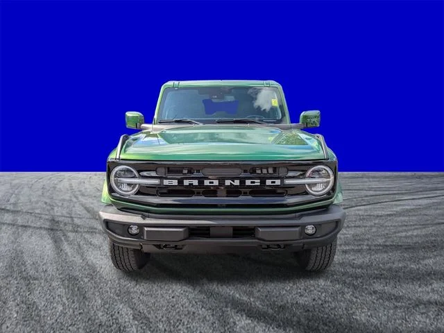 Certified Used 2025 Eruption Green Metallic Ford Outer Banks image 8