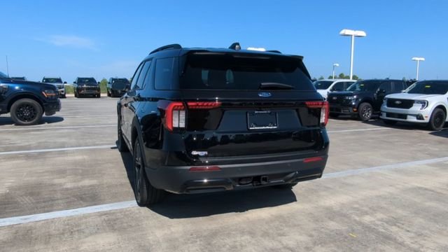 New 2026 Agate Black Metallic Ford ST-Line image 90