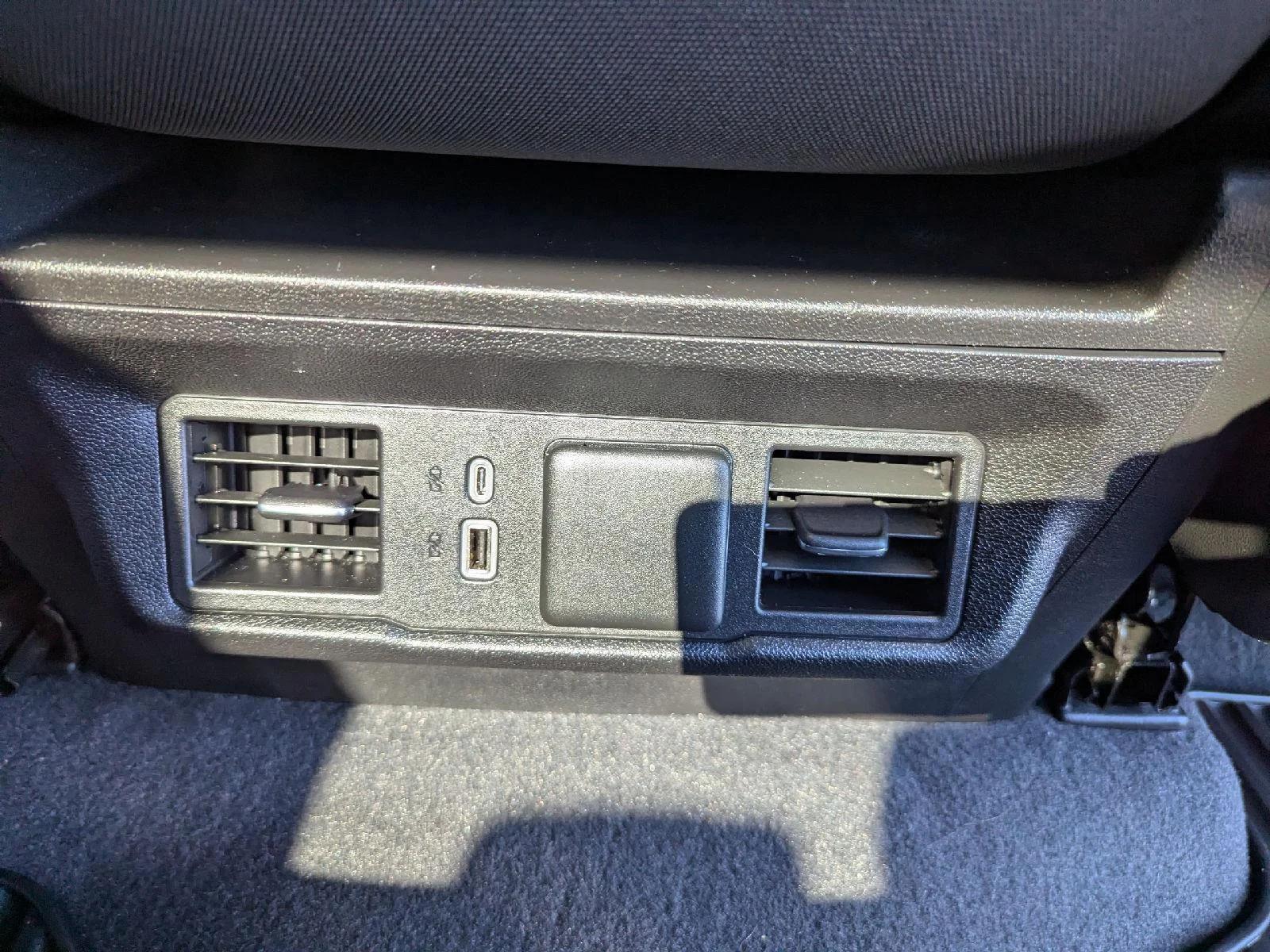 2024 Chevrolet Silverado 1500 LT - Photo 32
