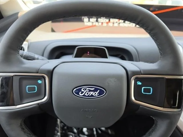 New 2027 Dark Matter Gray Metallic Ford MAX Active image 36
