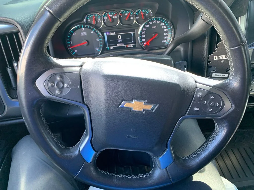 Used 2018 Silver Ice Metallic Chevrolet LT image 13