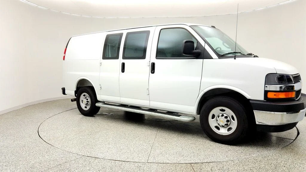 Used 2025 Summit White Chevrolet RWD 2500 135