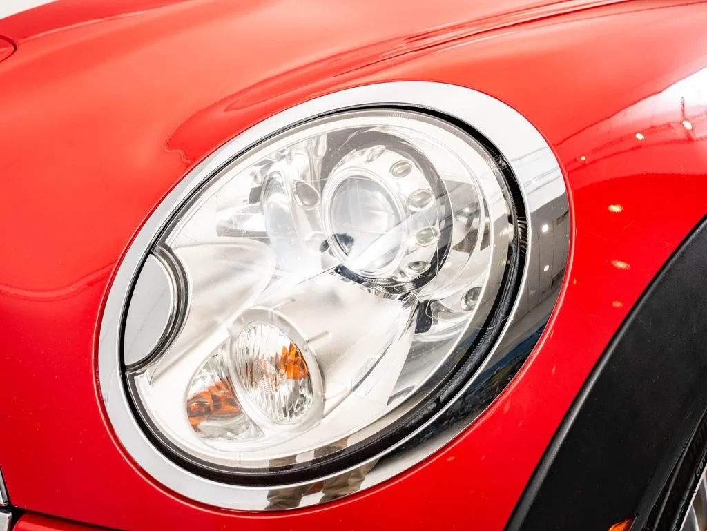 Used 2012 Chili Red MINI  image 14
