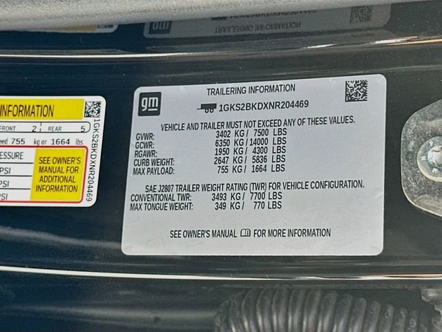 Used 2022 Black GMC SLT image 36