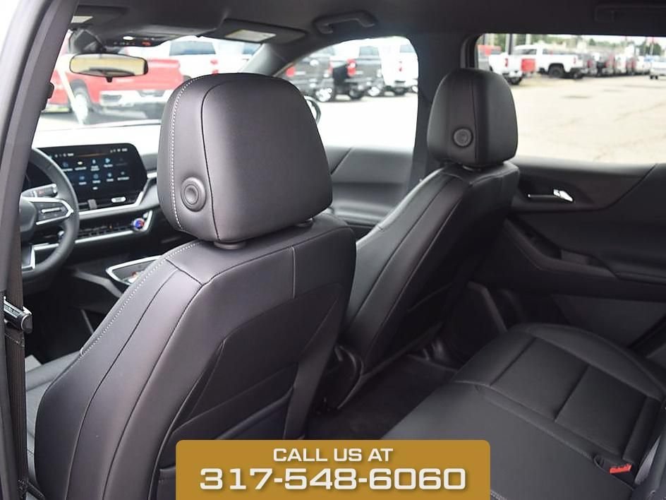 2027 Chevrolet Equinox LT - Photo 12